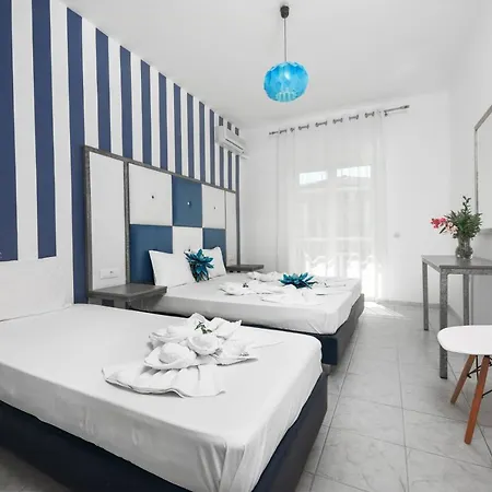 Boulevard Studio 10 With Side Sea View Apartment